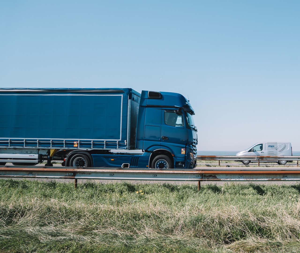 Logistik und Lieferung von Felgen über verschiedene Versandarten